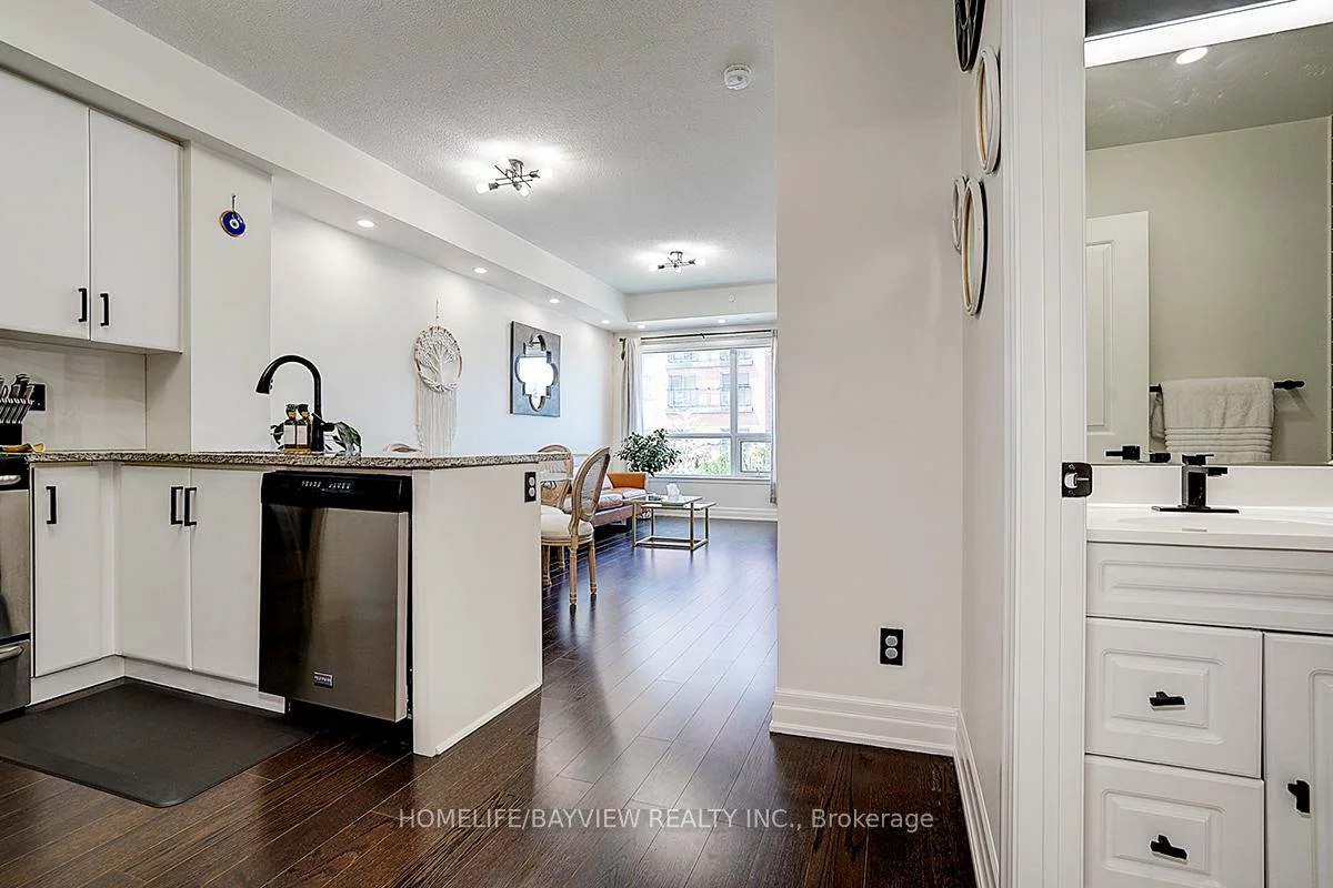 111, Civic Square, Bayview Wellington, Aurora