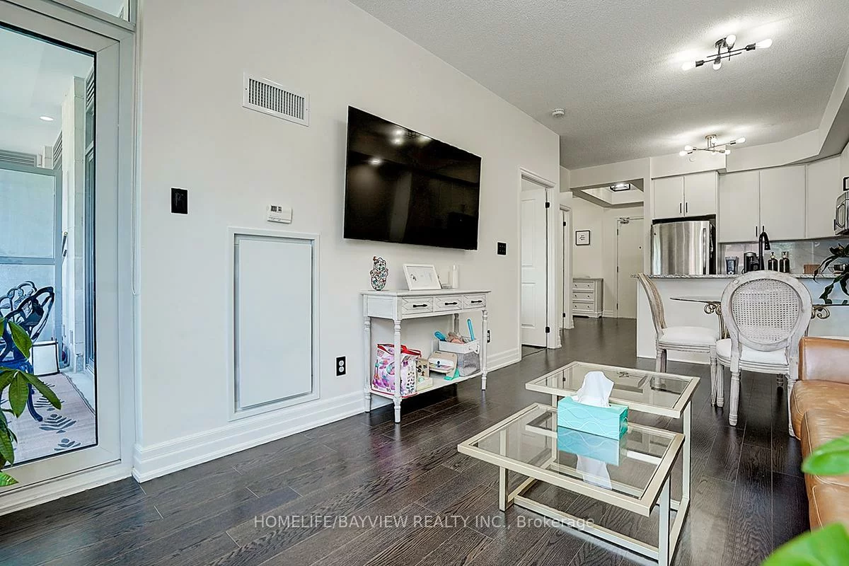 111, Civic Square, Bayview Wellington, Aurora