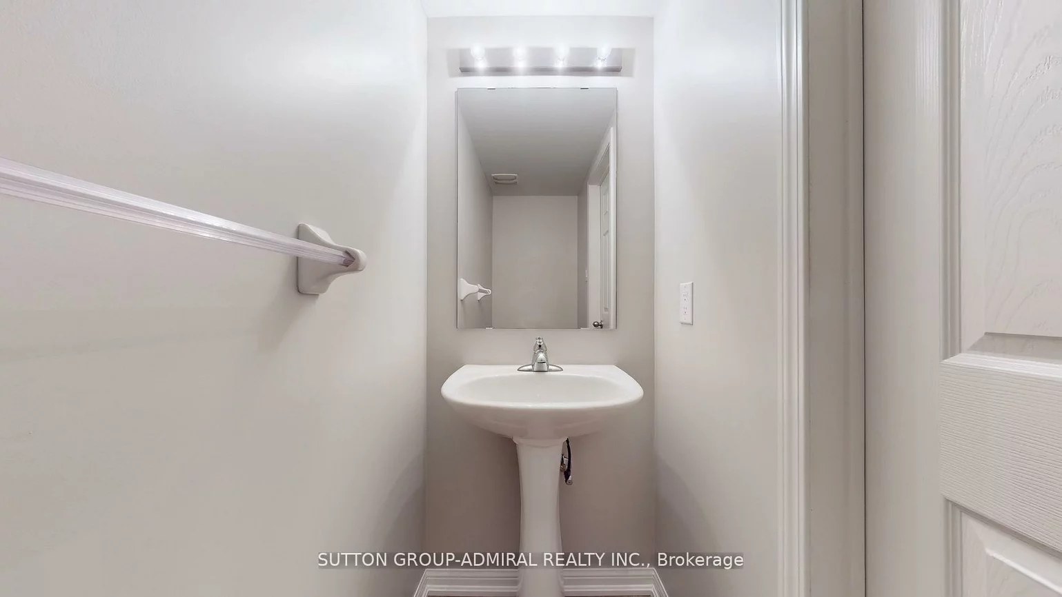 46, Edwin Pearson, Bayview Northeast, Aurora