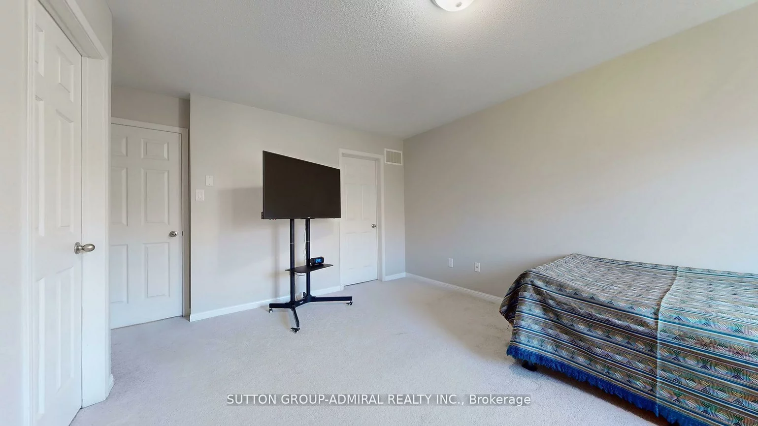 46, Edwin Pearson, Bayview Northeast, Aurora