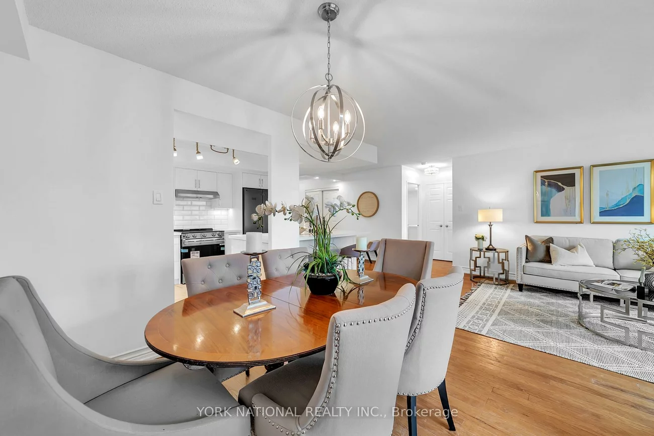 14924, Yonge, Aurora Highlands, Aurora