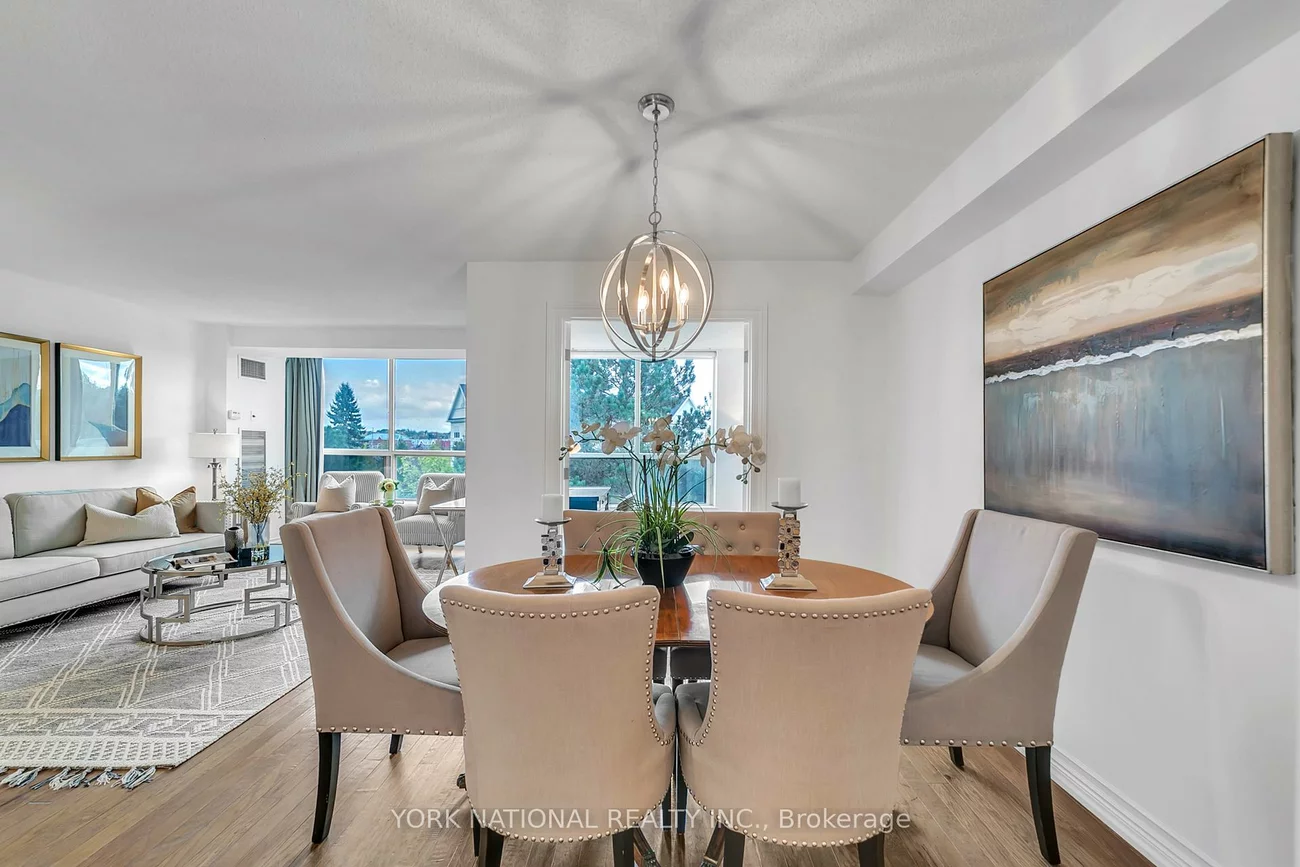 14924, Yonge, Aurora Highlands, Aurora