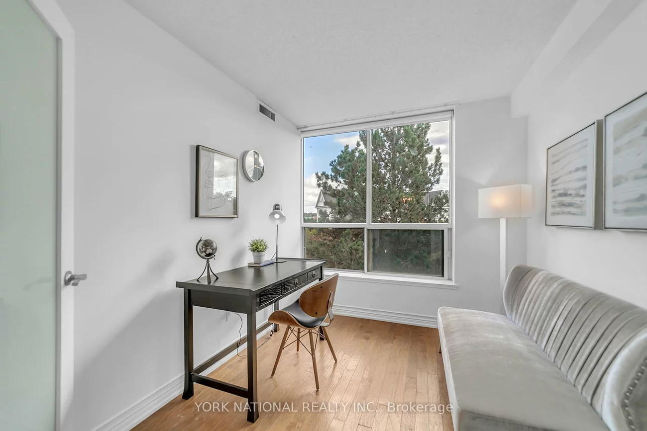14924, Yonge, Aurora Highlands, Aurora