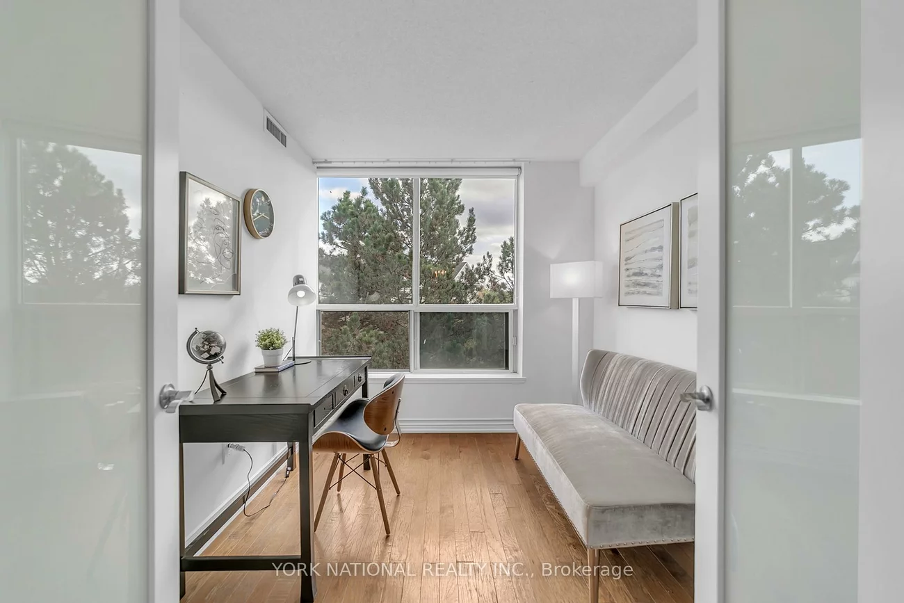 14924, Yonge, Aurora Highlands, Aurora