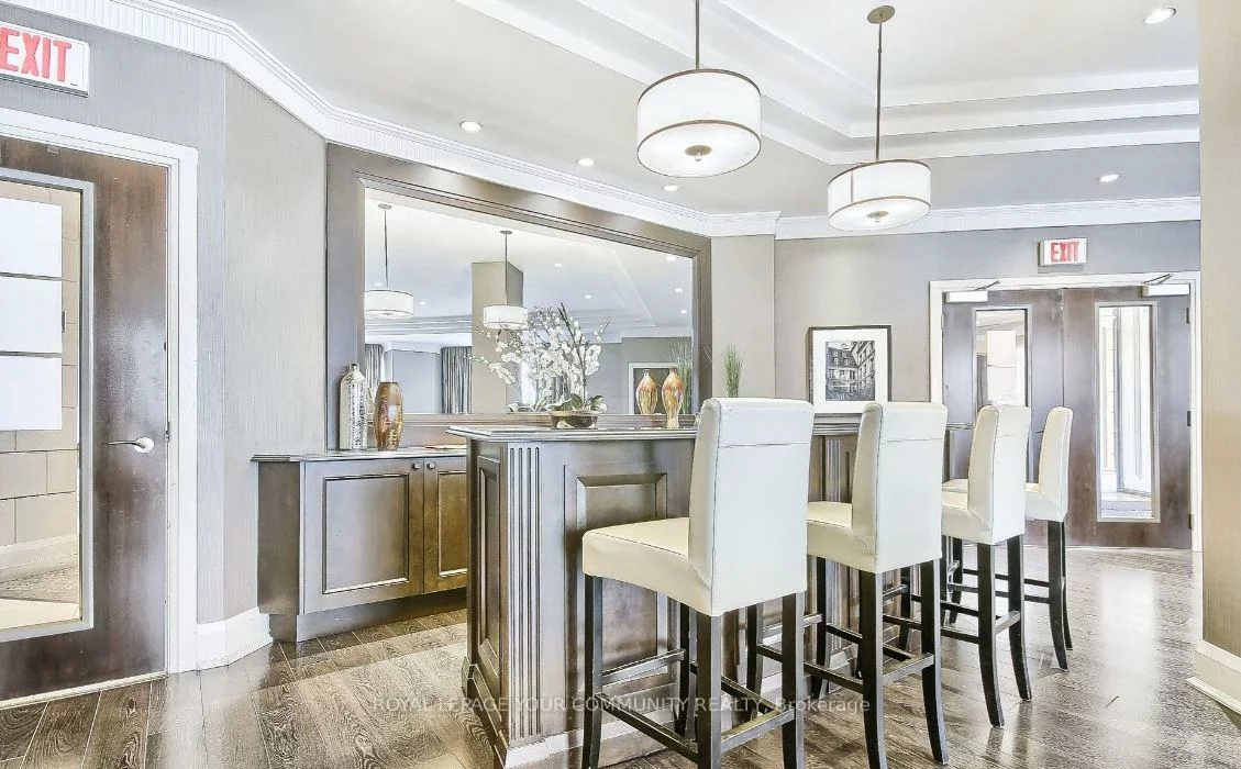 180, John West, Bayview Wellington, Aurora