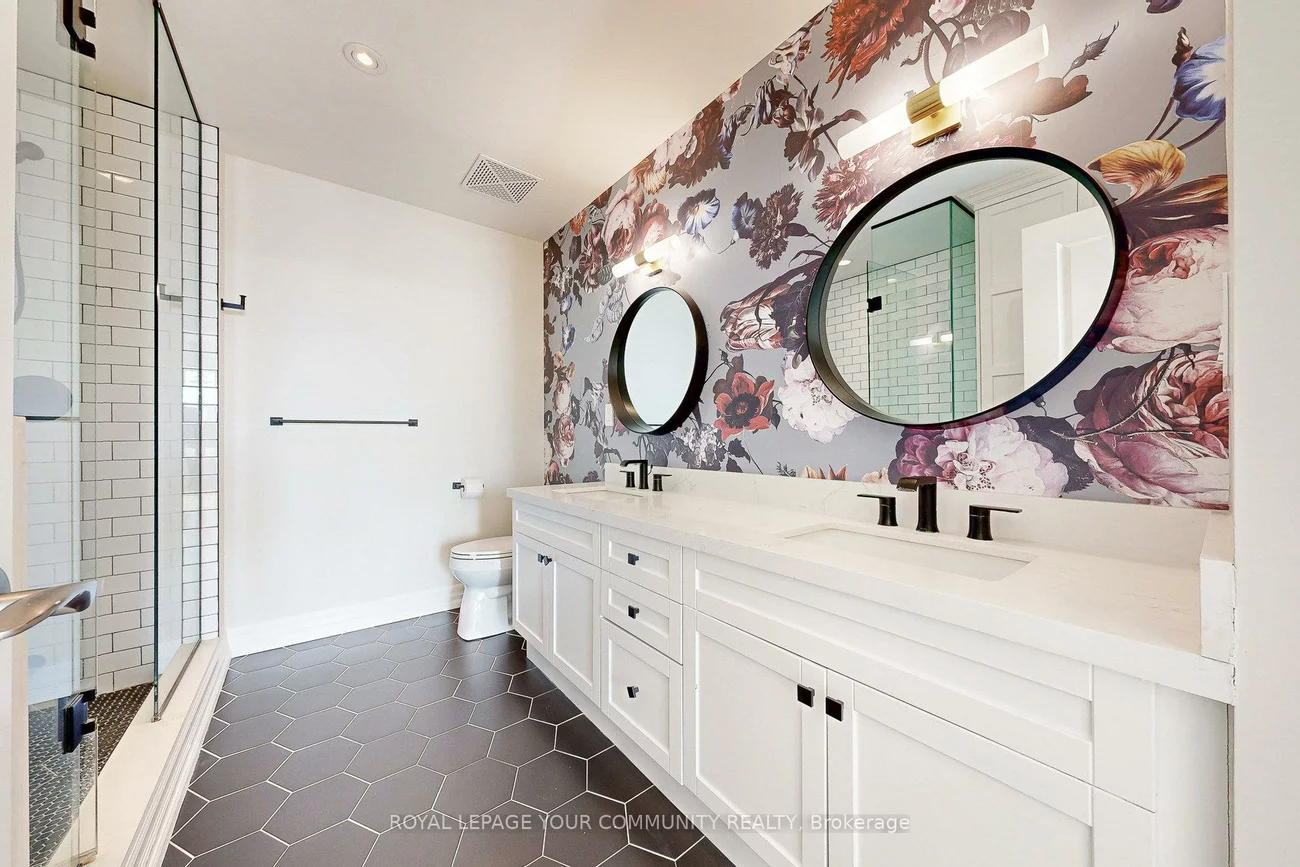 180, John West, Bayview Wellington, Aurora