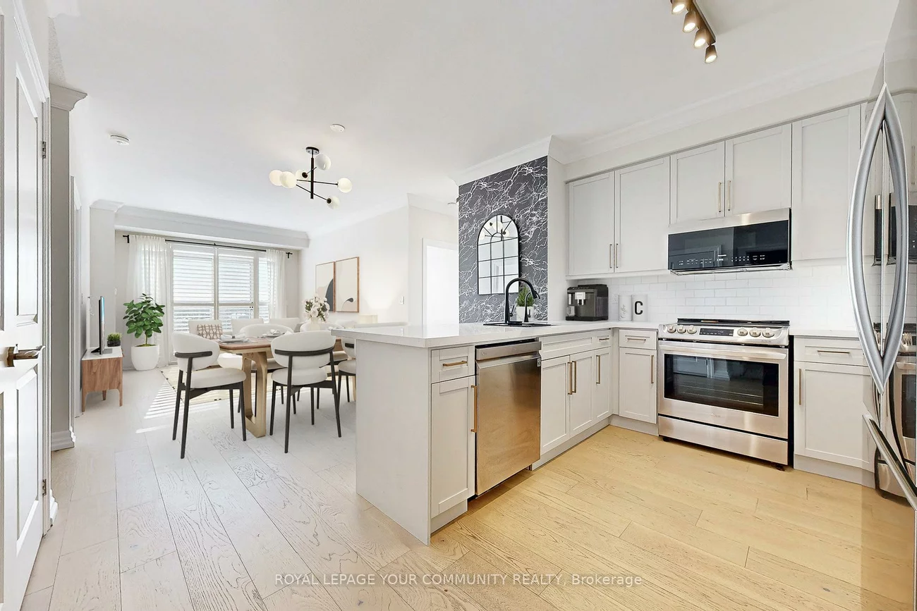 180, John West, Bayview Wellington, Aurora