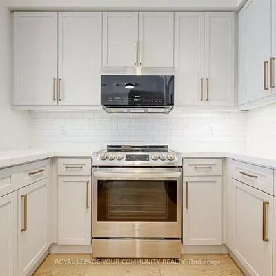 180, John West, Bayview Wellington, Aurora