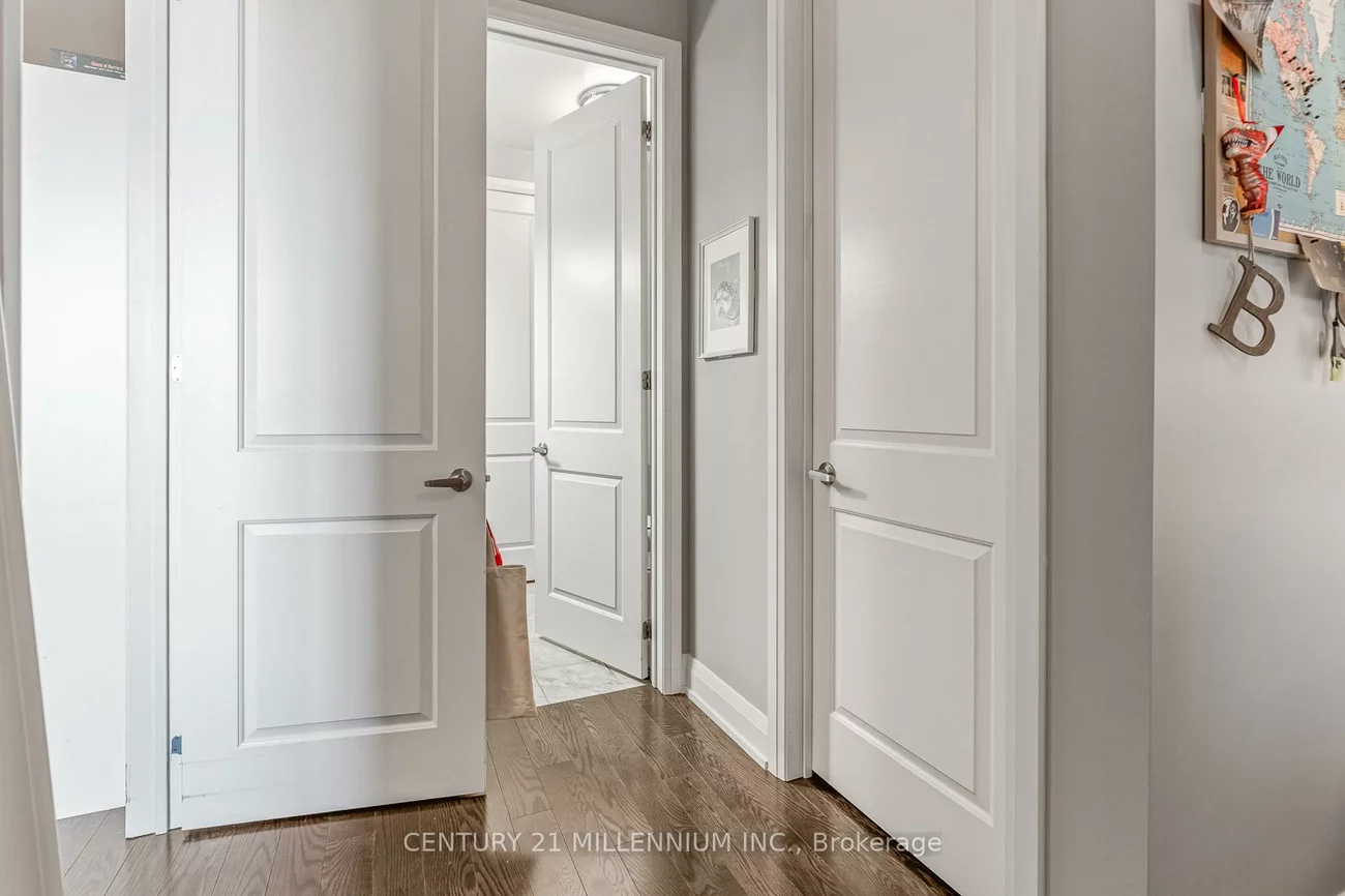 15277, Yonge, Aurora Village, Aurora