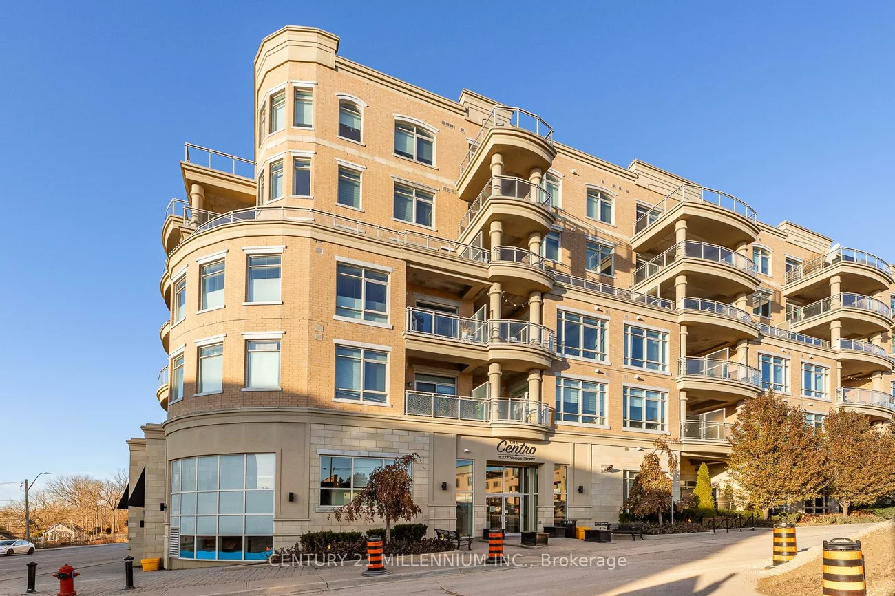 15277, Yonge, Aurora Village, Aurora