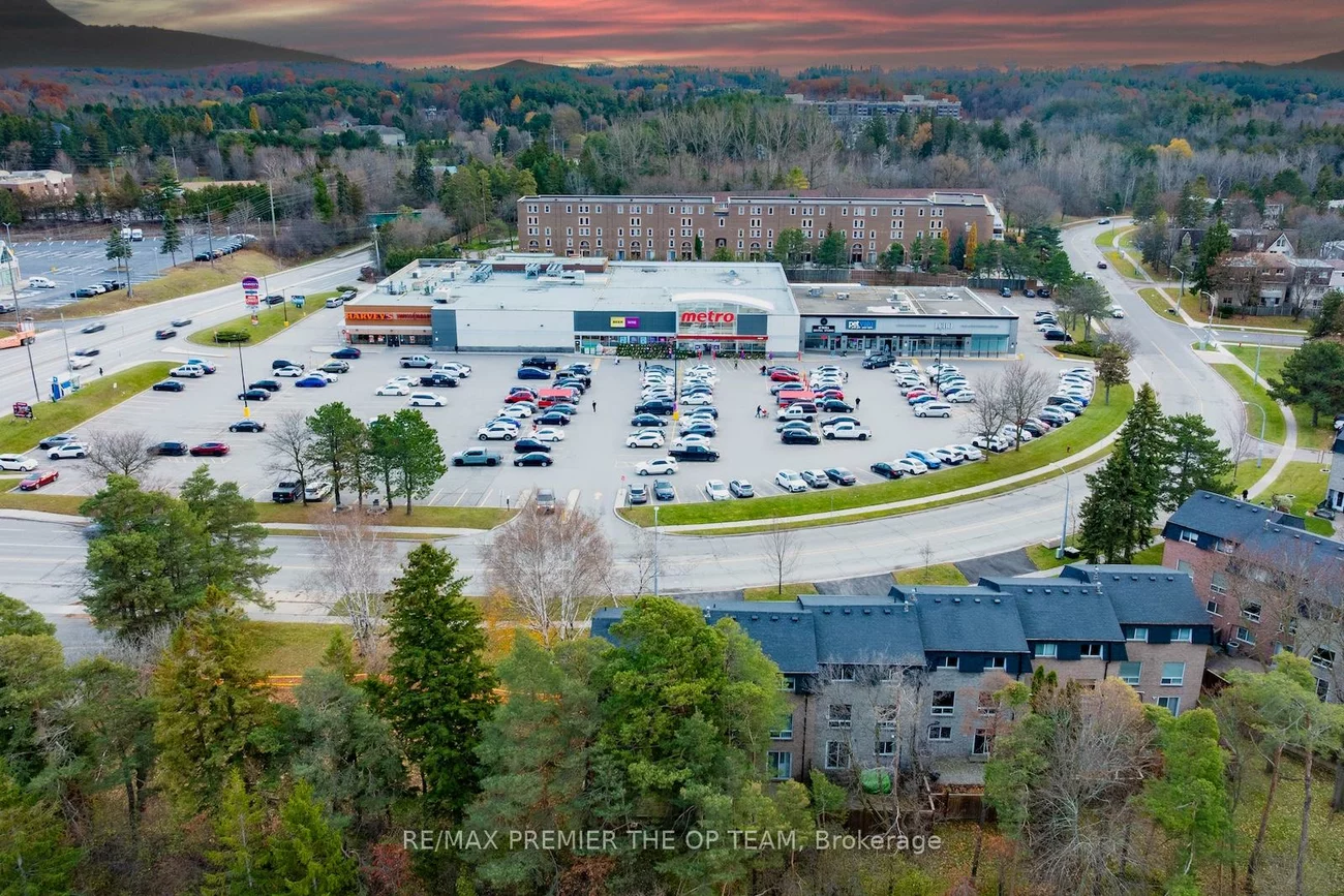 22, Henderson, Aurora Highlands, Aurora