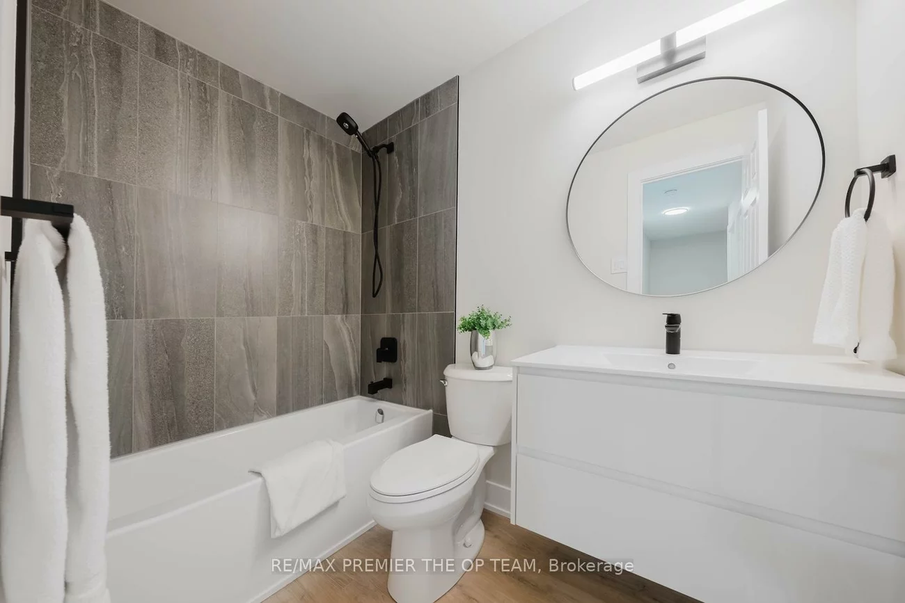 22, Henderson, Aurora Highlands, Aurora