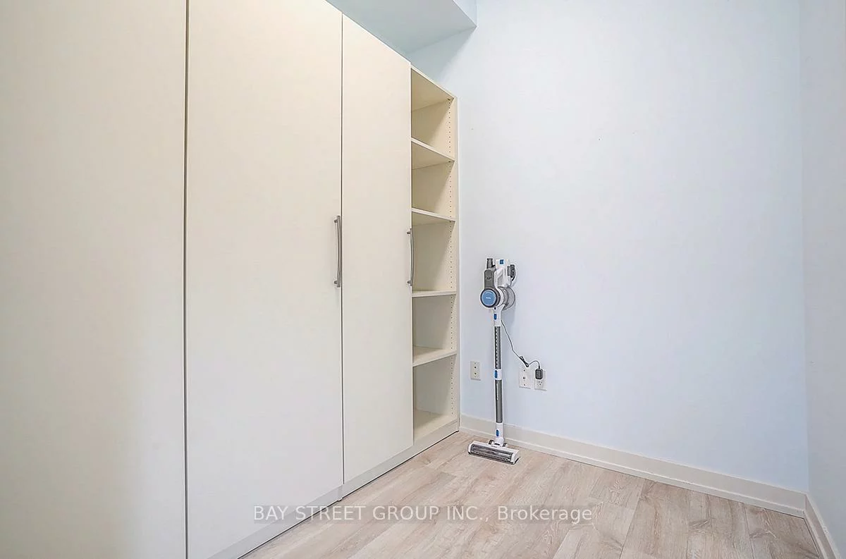 555, WILLIAM GRAHAM, Rural Aurora, Aurora