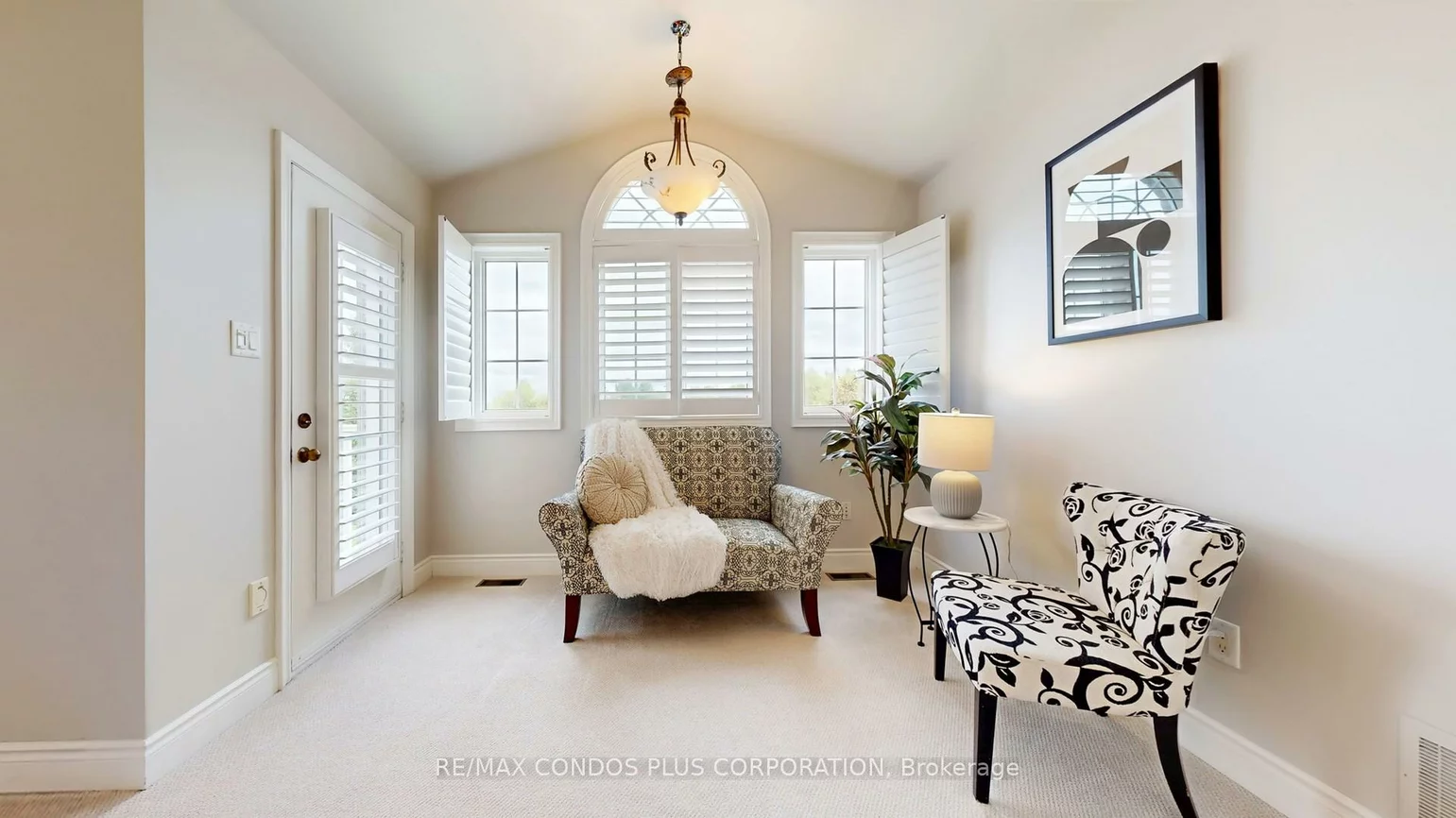 81, Stonecliffe, Aurora Estates, Aurora