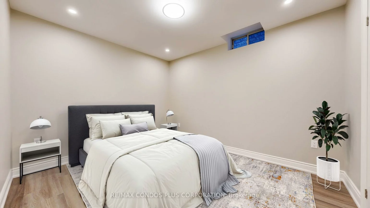 81, Stonecliffe, Aurora Estates, Aurora