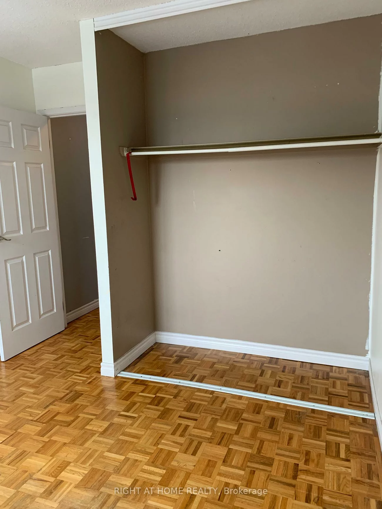 129, Milestone, Aurora Village, Aurora