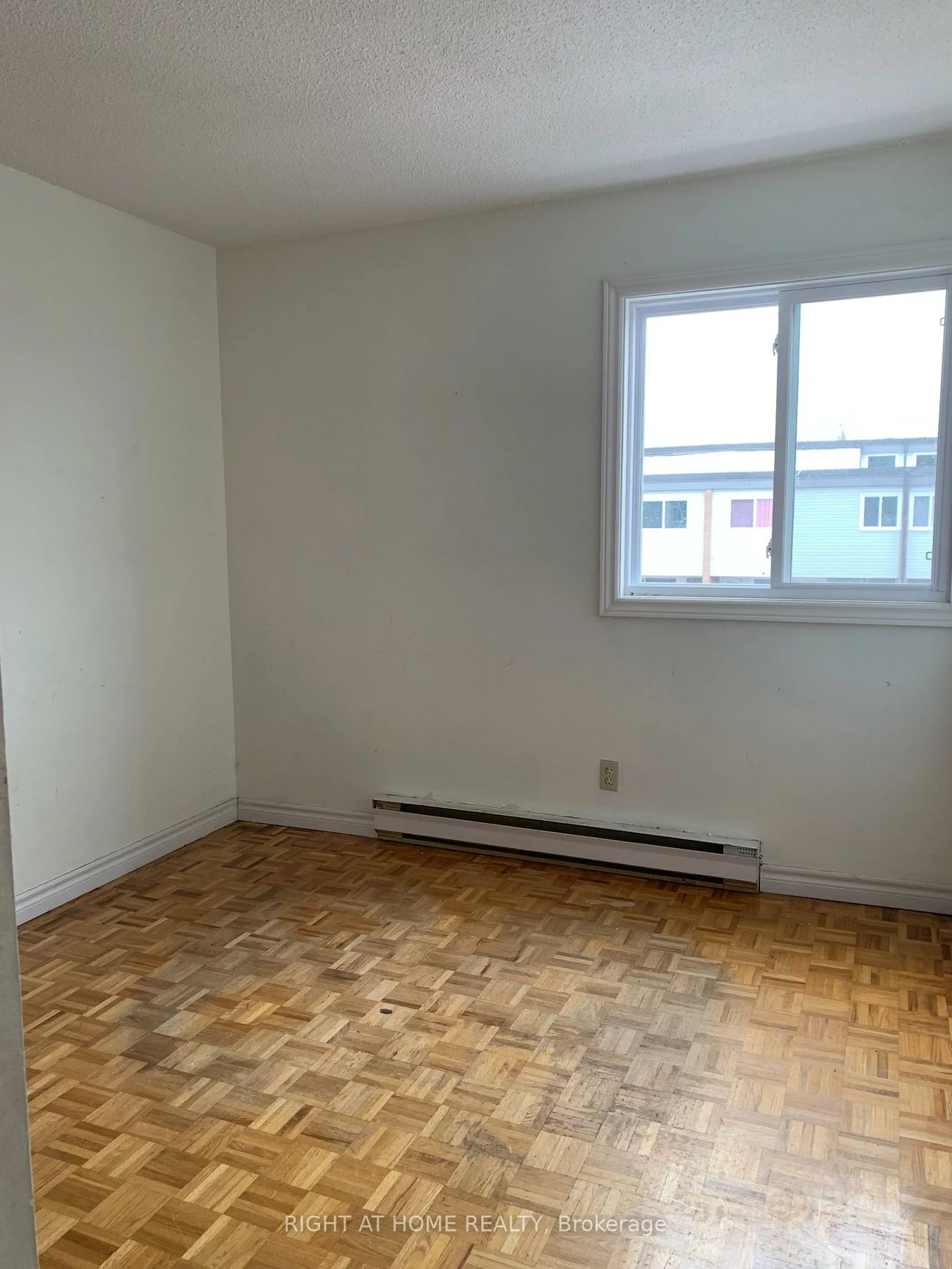 129, Milestone, Aurora Village, Aurora