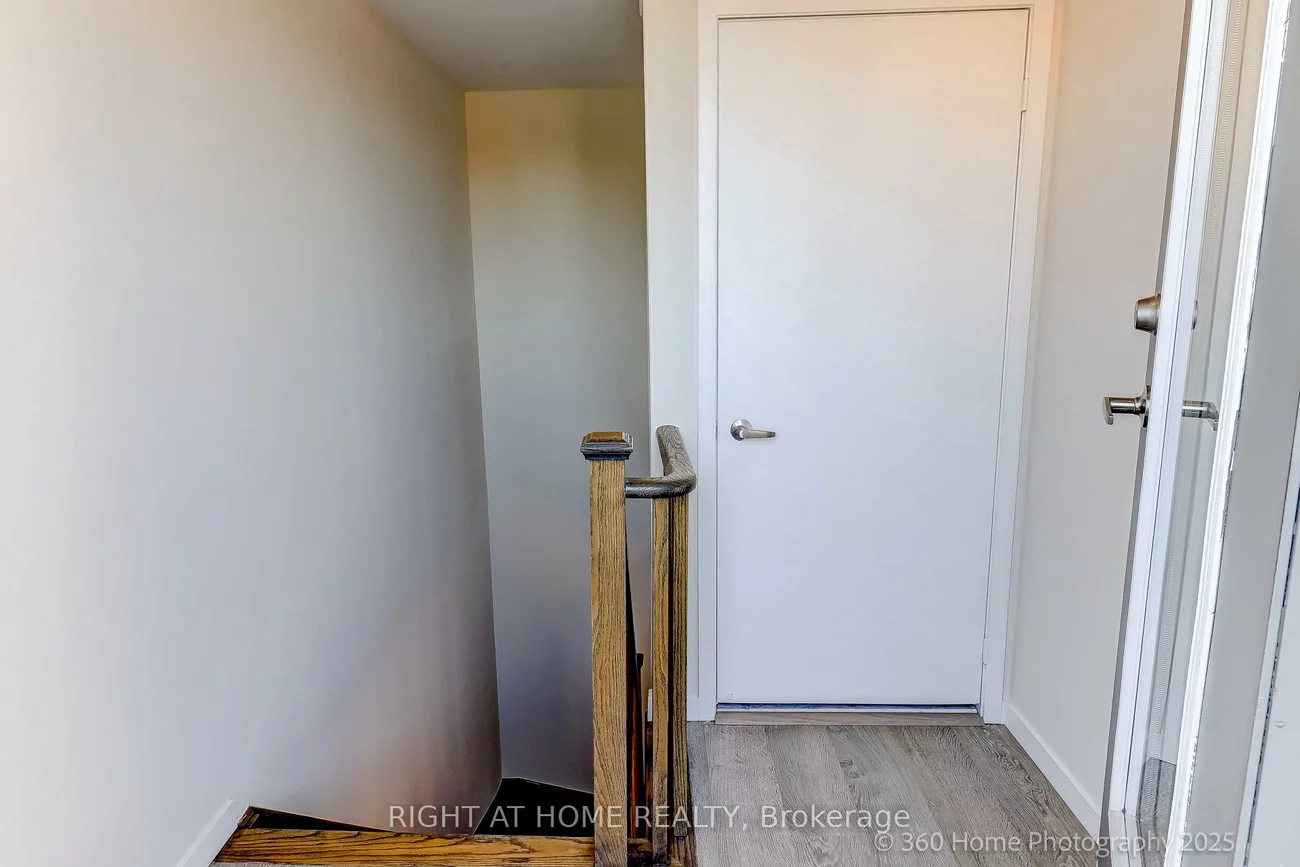 200, Alex Gardner, Aurora Village, Aurora