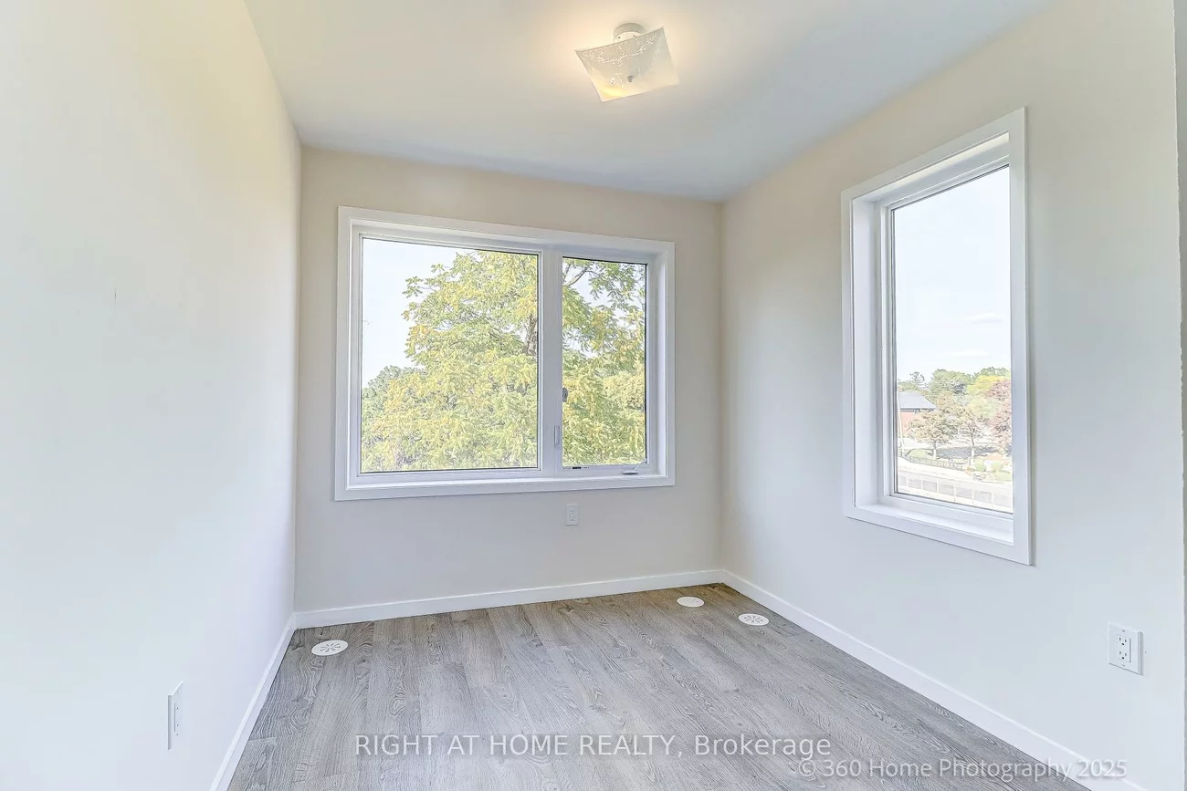 200, Alex Gardner, Aurora Village, Aurora