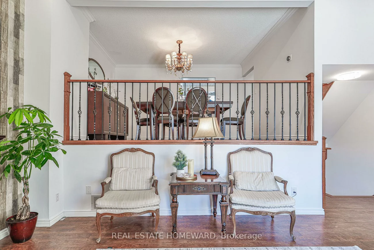 4, Poplar, Aurora Highlands, Aurora