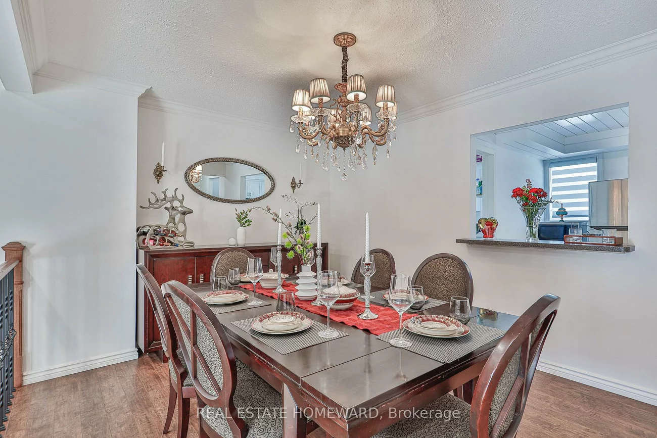 4, Poplar, Aurora Highlands, Aurora