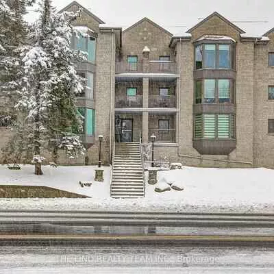 21, George, Aurora Village, Aurora