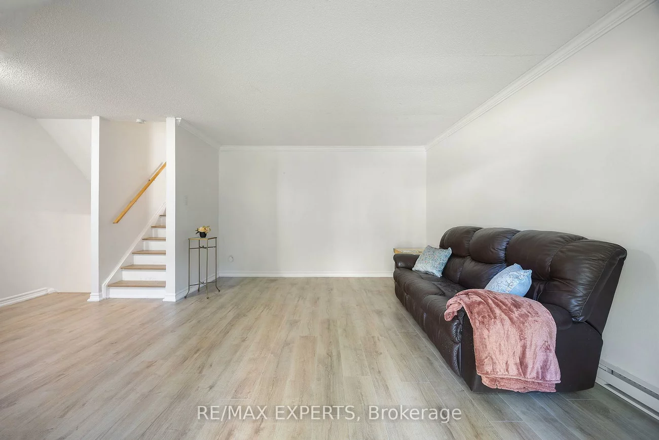 242, Milestone, Aurora Village, Aurora