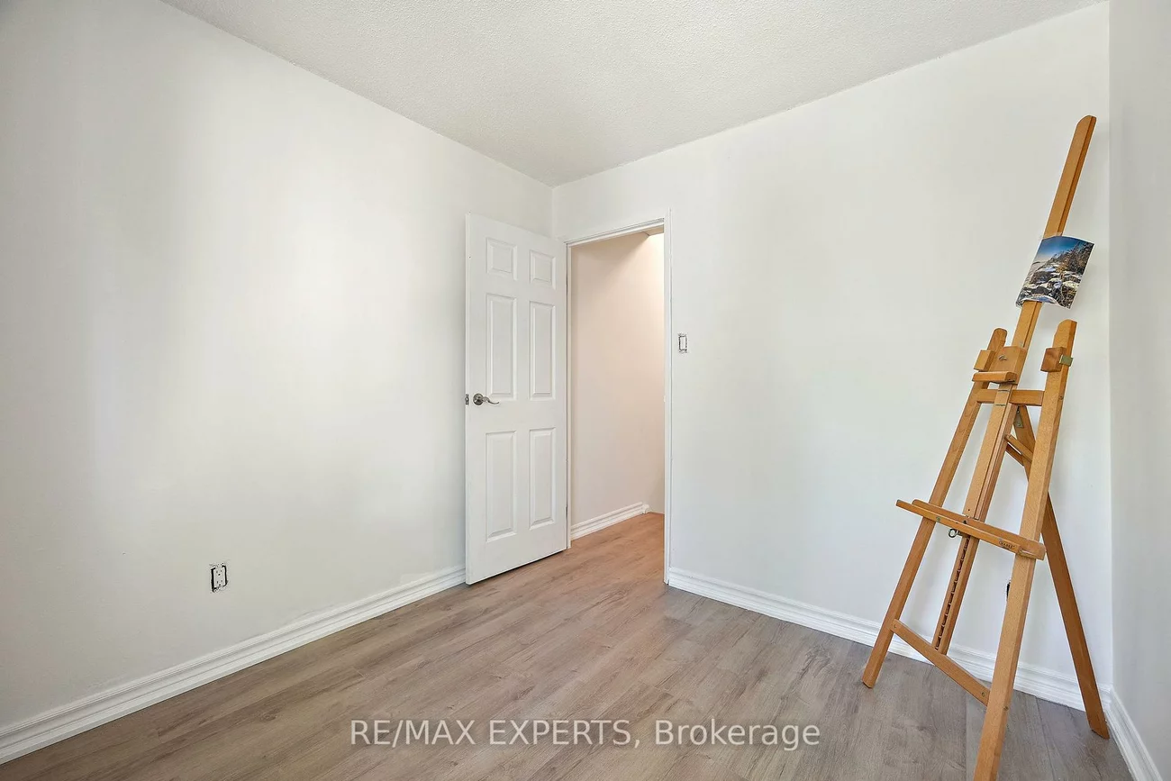 242, Milestone, Aurora Village, Aurora