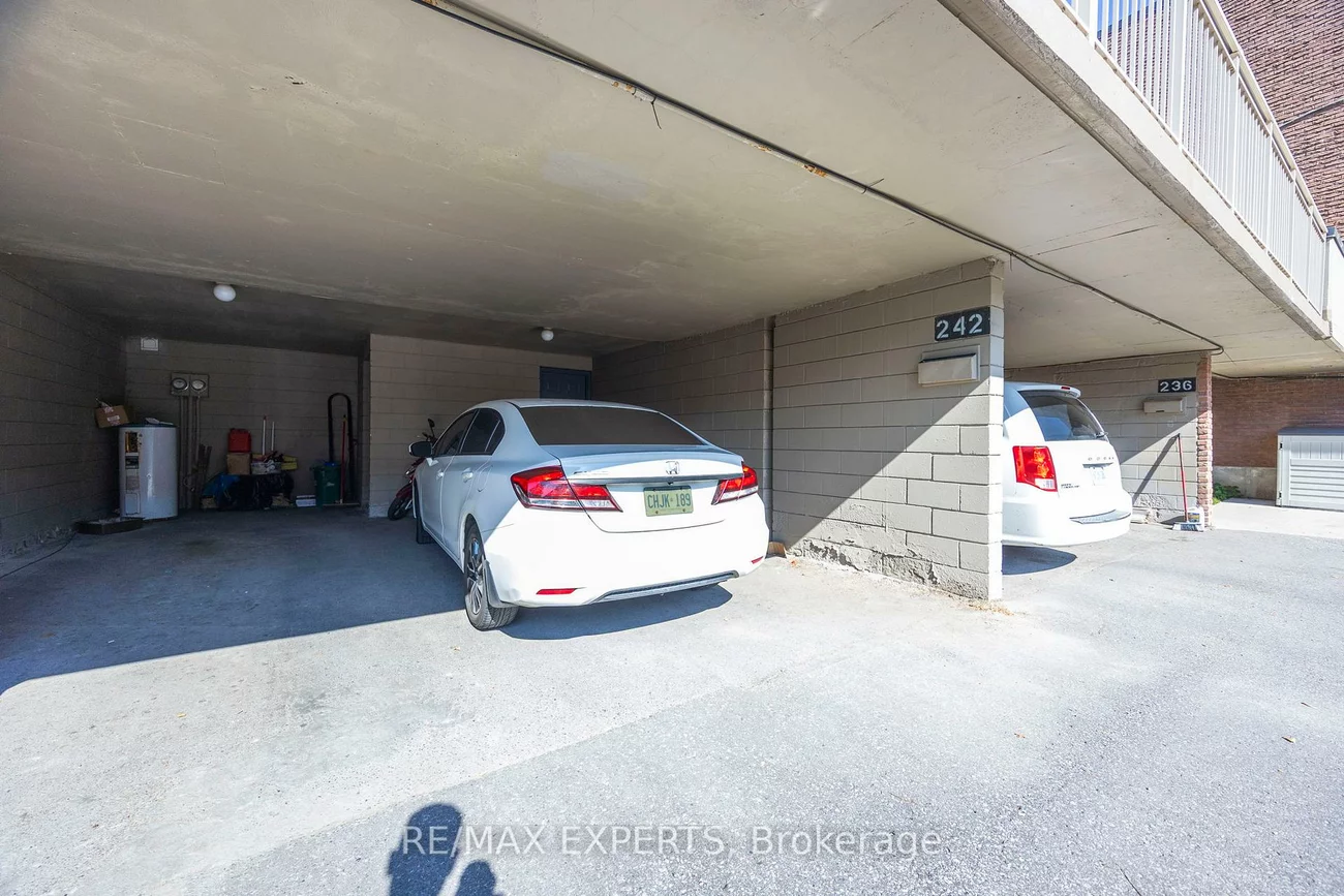 242, Milestone, Aurora Village, Aurora