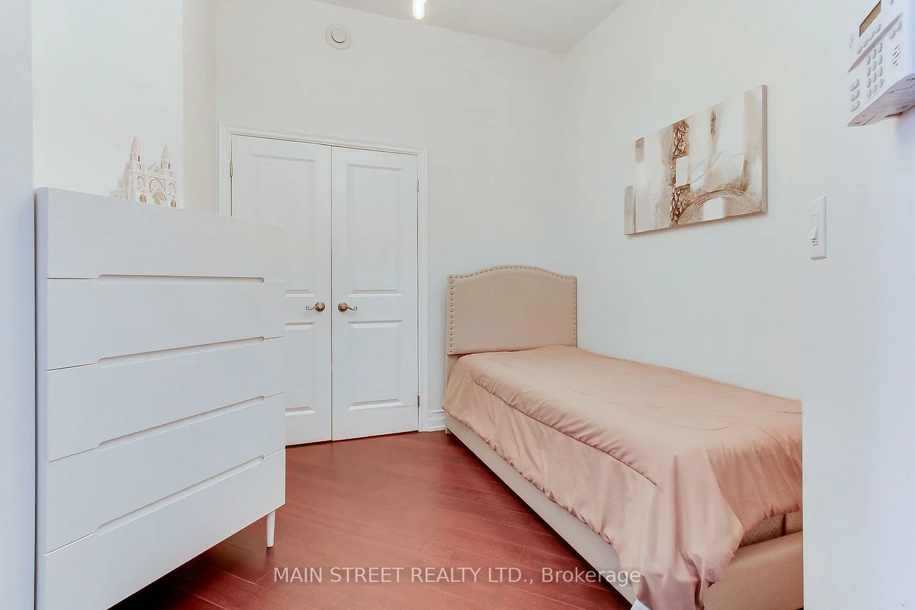 111, Civic Square, Bayview Wellington, Aurora