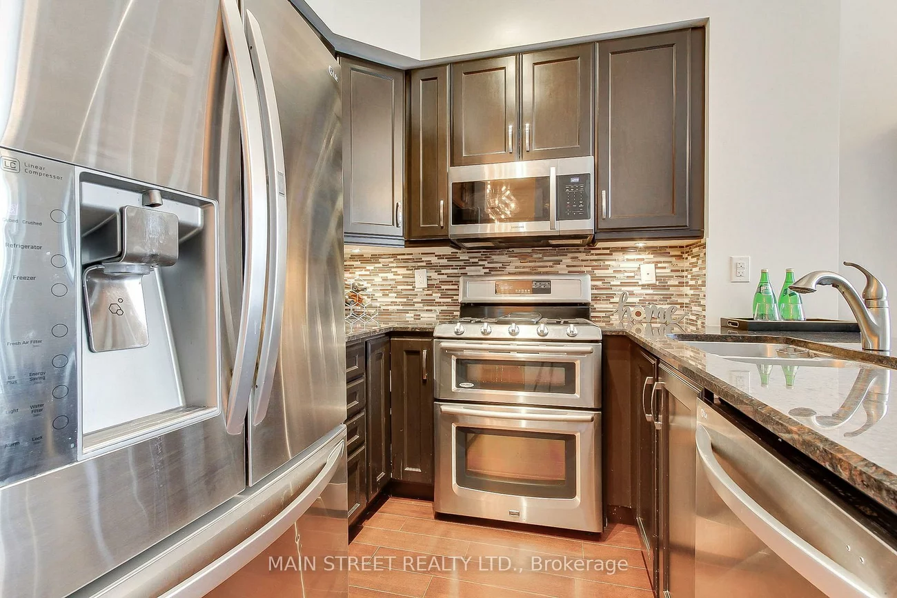 111, Civic Square, Bayview Wellington, Aurora