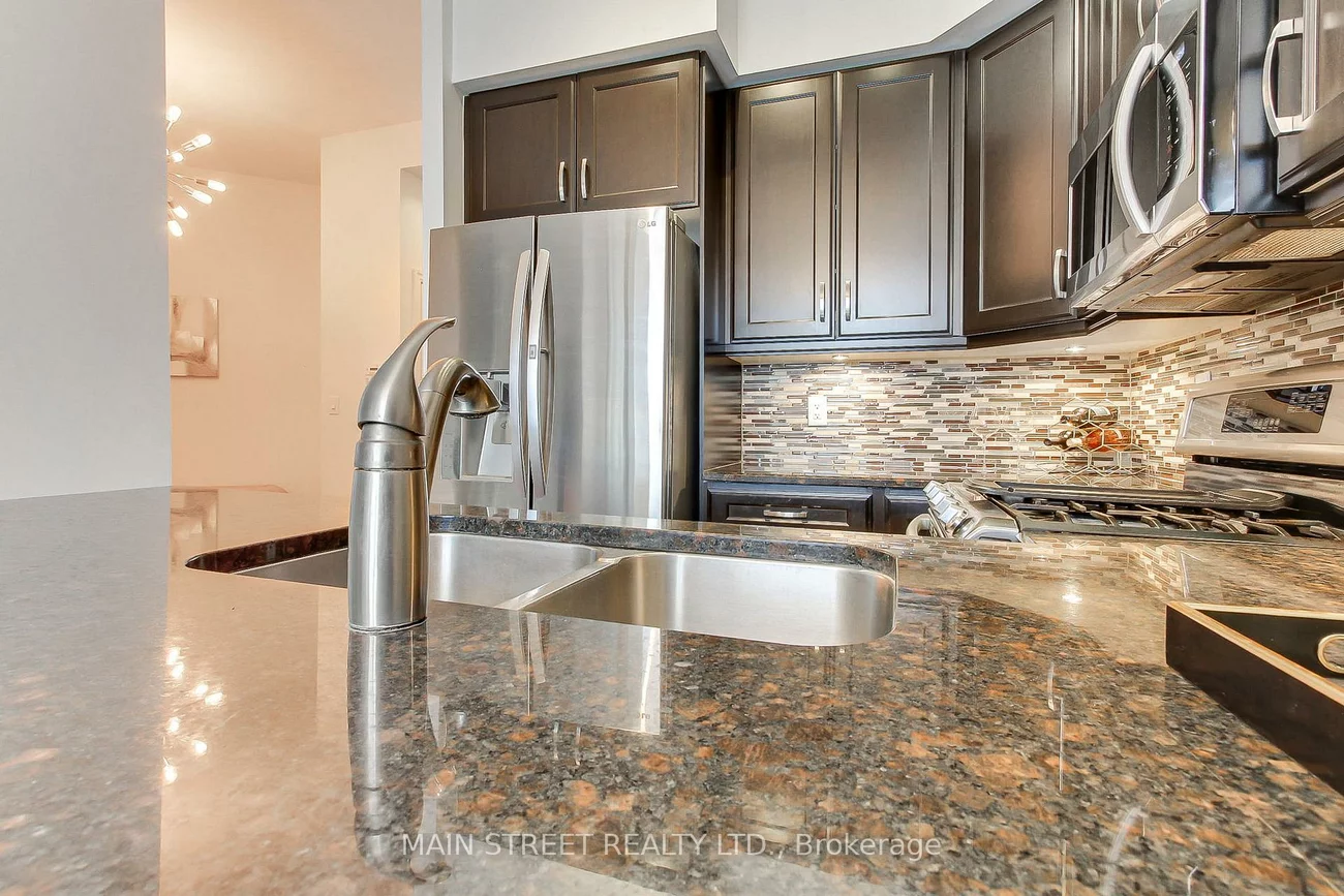 111, Civic Square, Bayview Wellington, Aurora