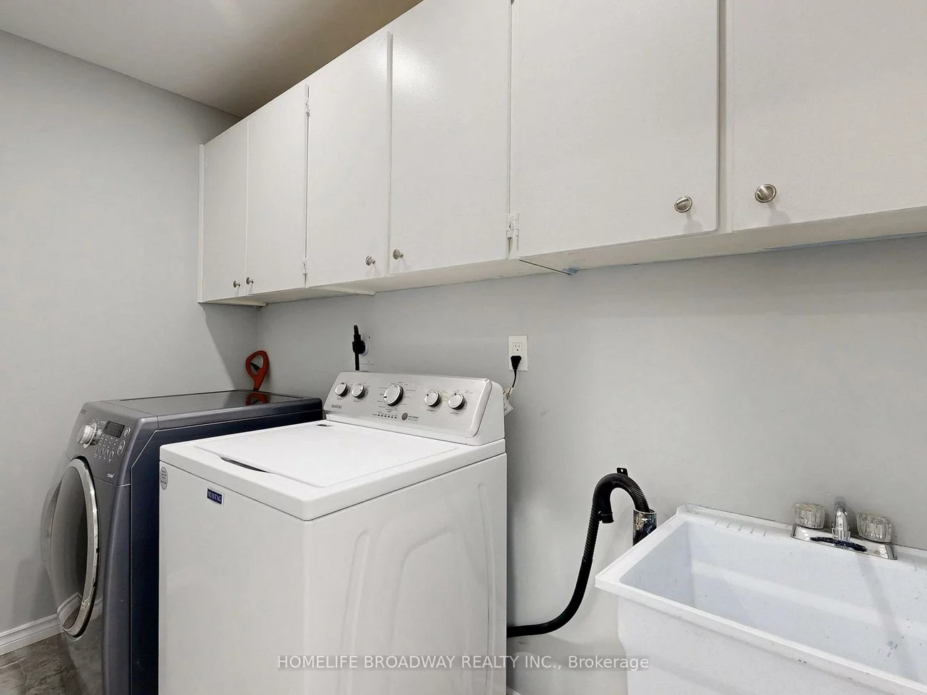 109, Poplar, Aurora Highlands, Aurora