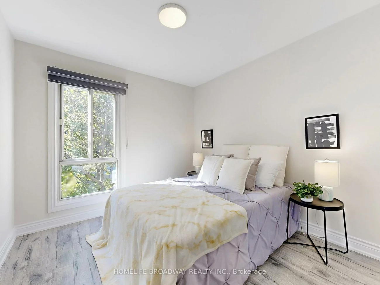 109, Poplar, Aurora Highlands, Aurora