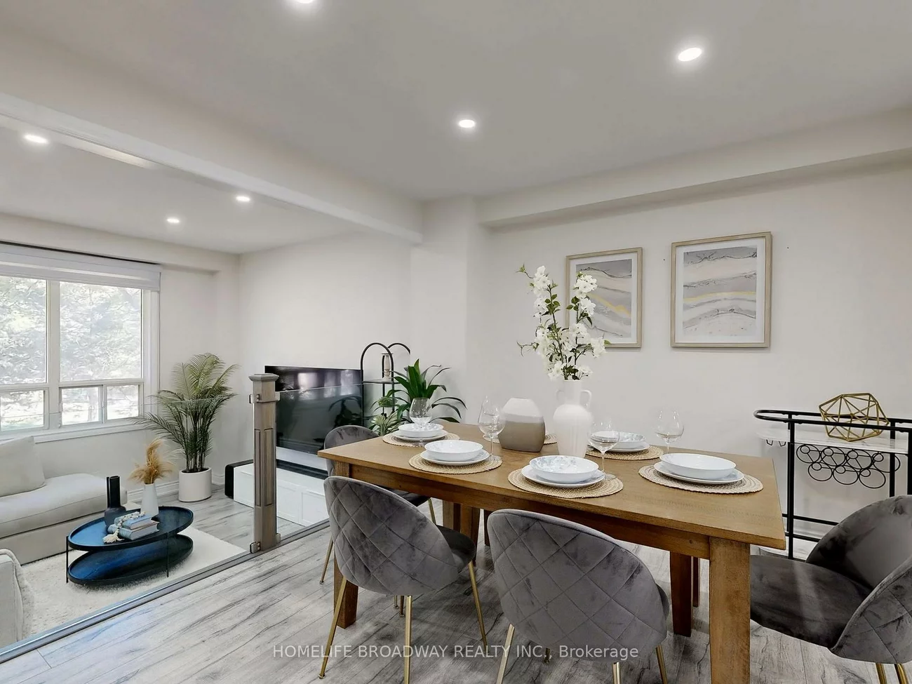 109, Poplar, Aurora Highlands, Aurora