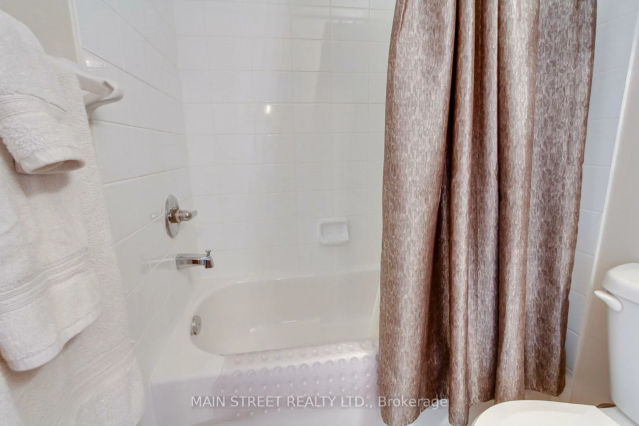 15949, Bayview, Bayview Northeast, Aurora