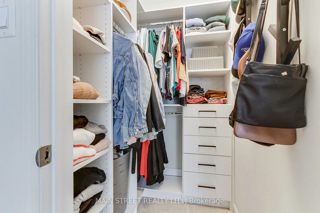 15949, Bayview, Bayview Northeast, Aurora