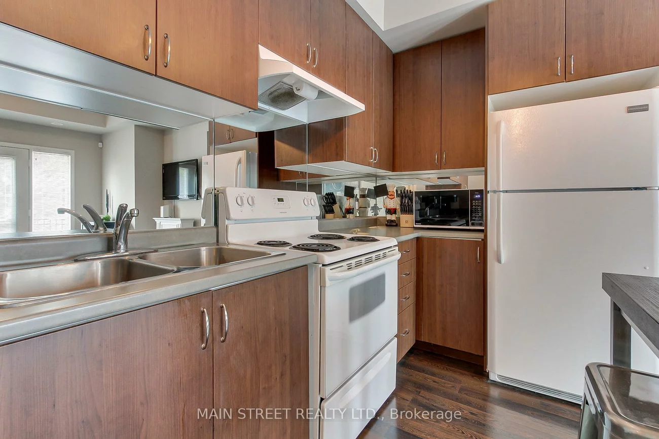 15949, Bayview, Bayview Northeast, Aurora