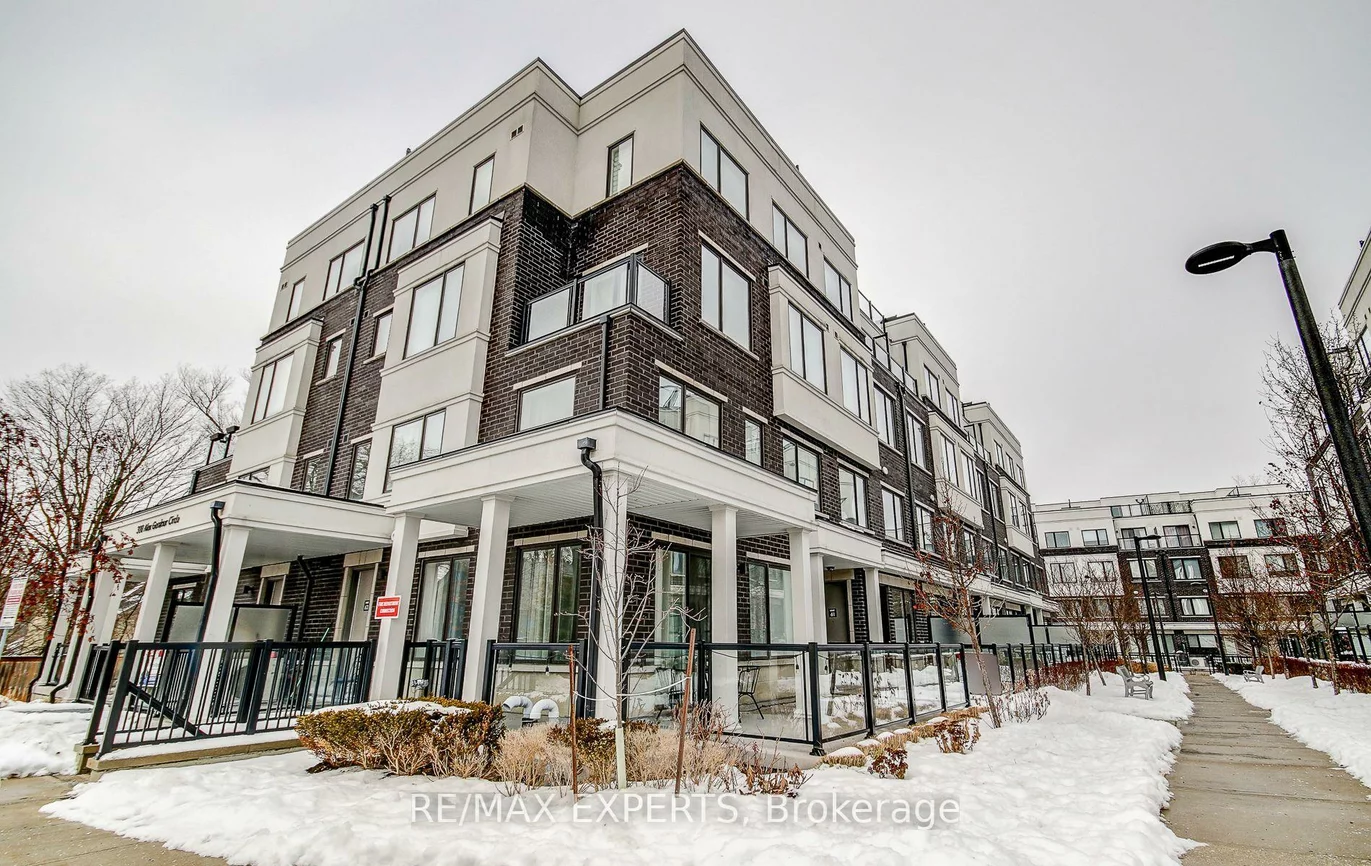 300, Alex Gardner, Aurora Village, Aurora