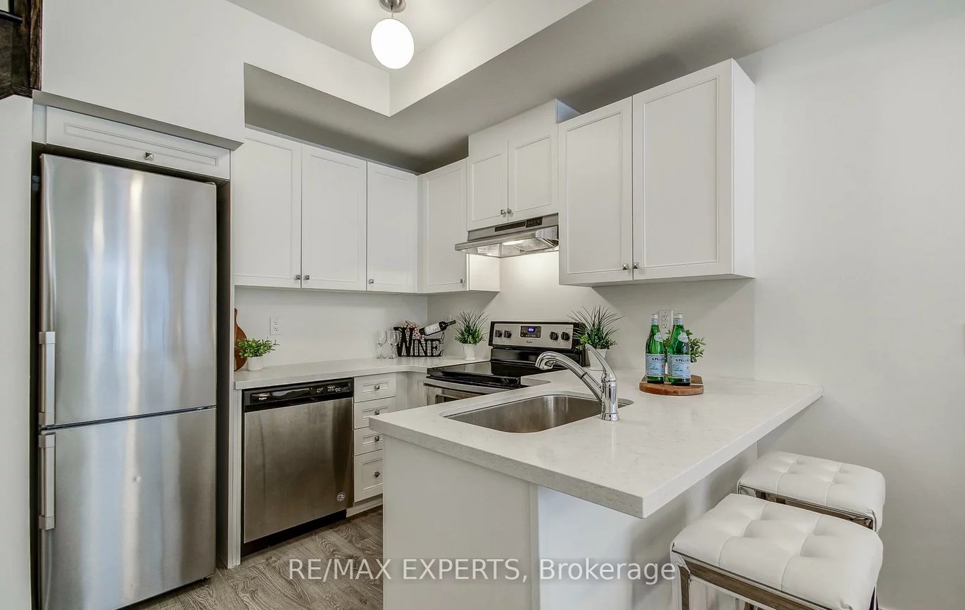 300, Alex Gardner, Aurora Village, Aurora