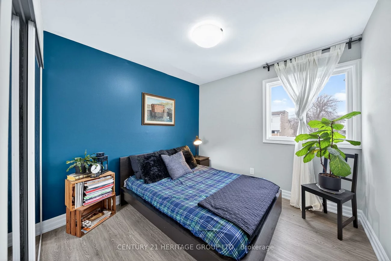 293, Milestone, Aurora Village, Aurora