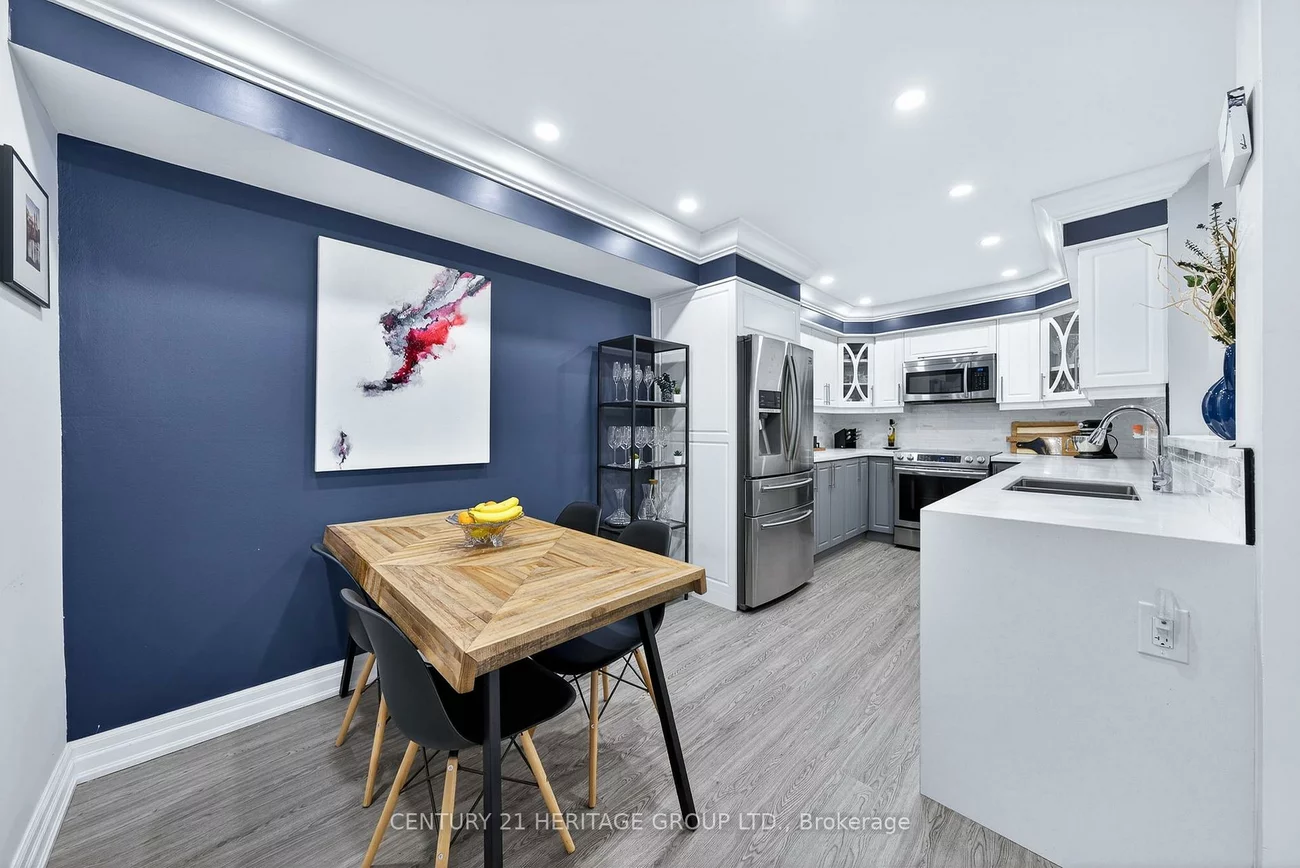 293, Milestone, Aurora Village, Aurora