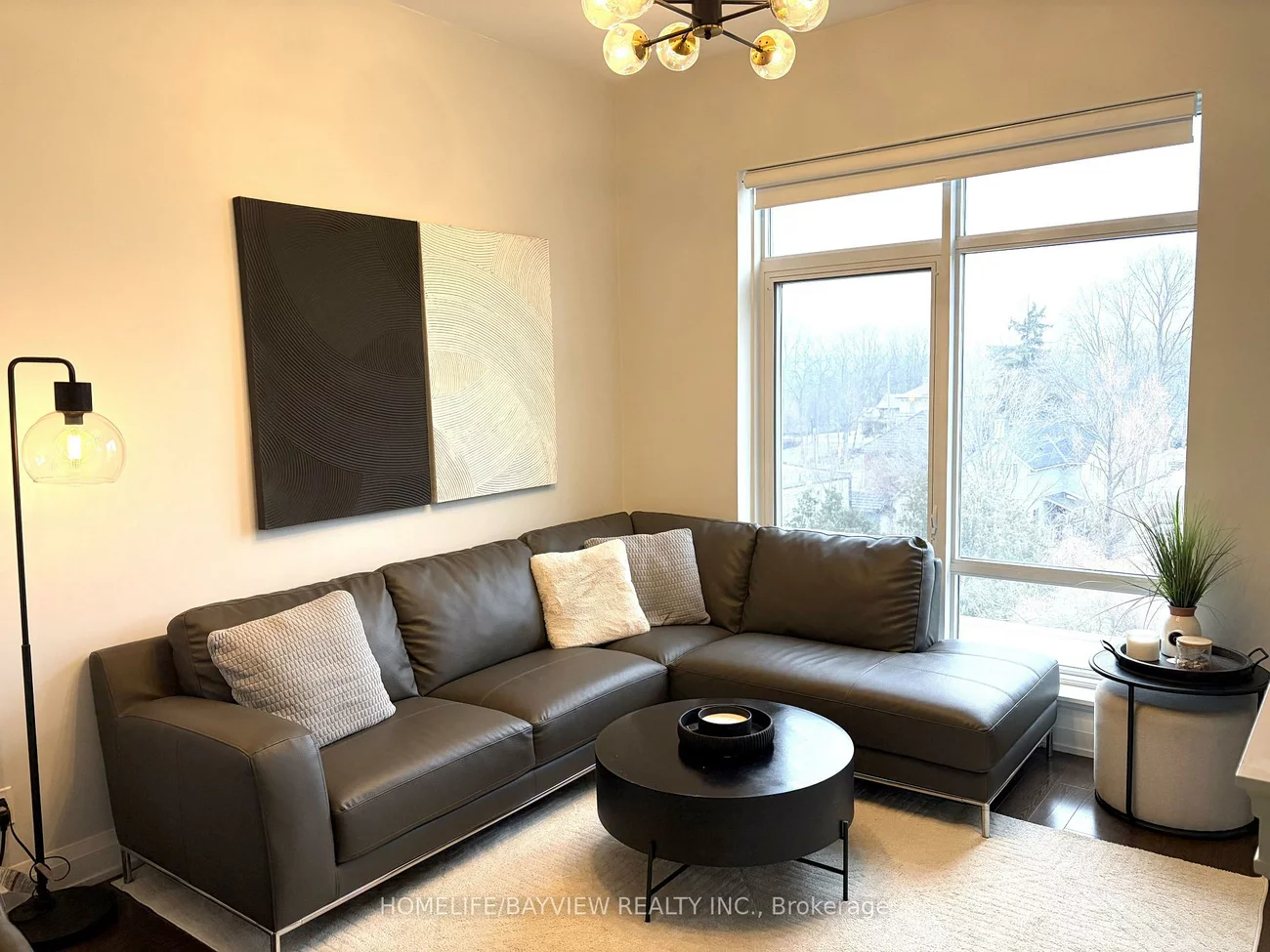 15277, Yonge, Aurora Village, Aurora