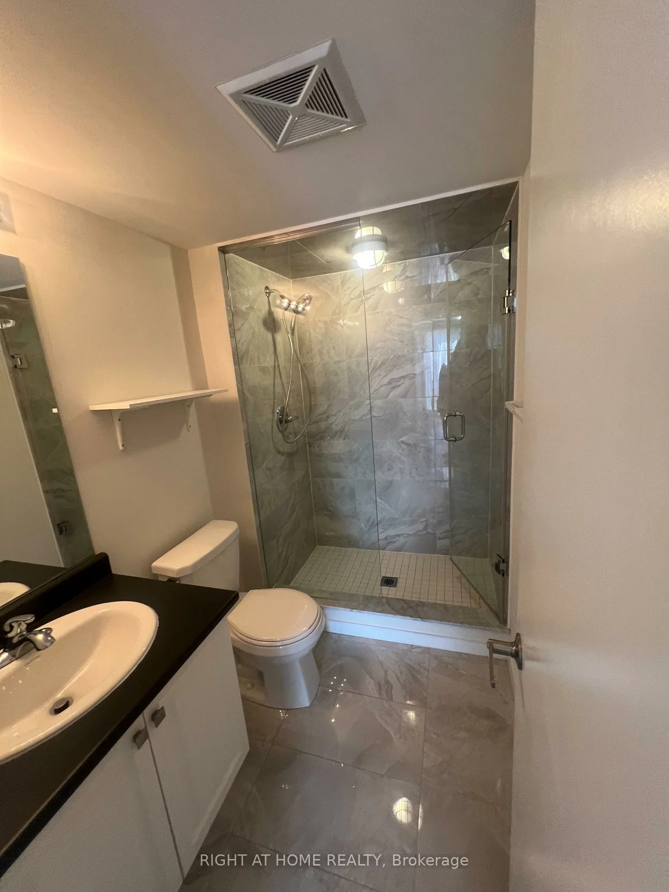 200, Alex Gardner, Aurora Heights, Aurora