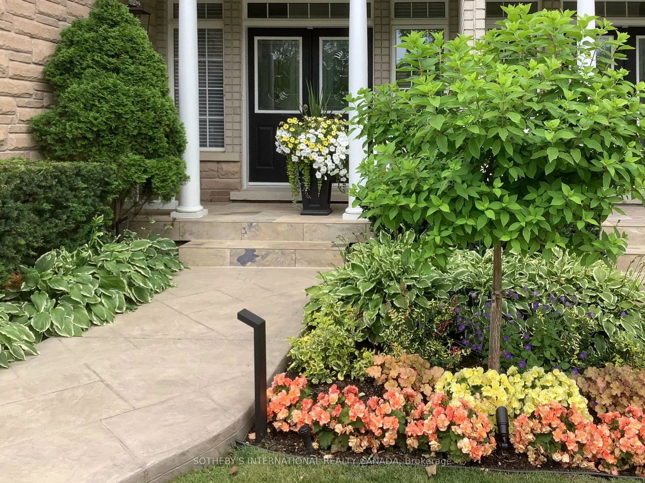 463, Crossing Bridge, Aurora Estates, Aurora