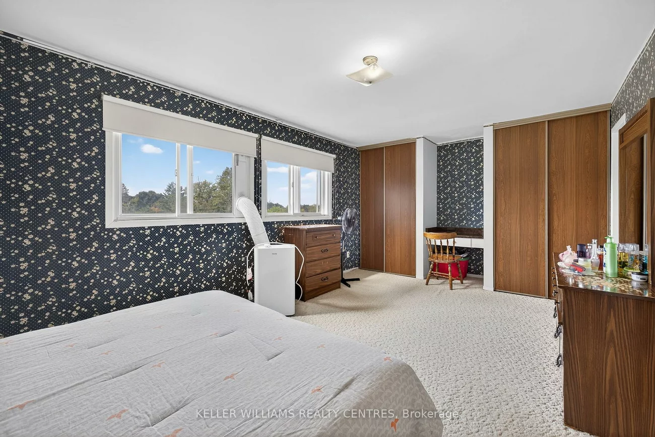 100, Poplar, Aurora Highlands, Aurora