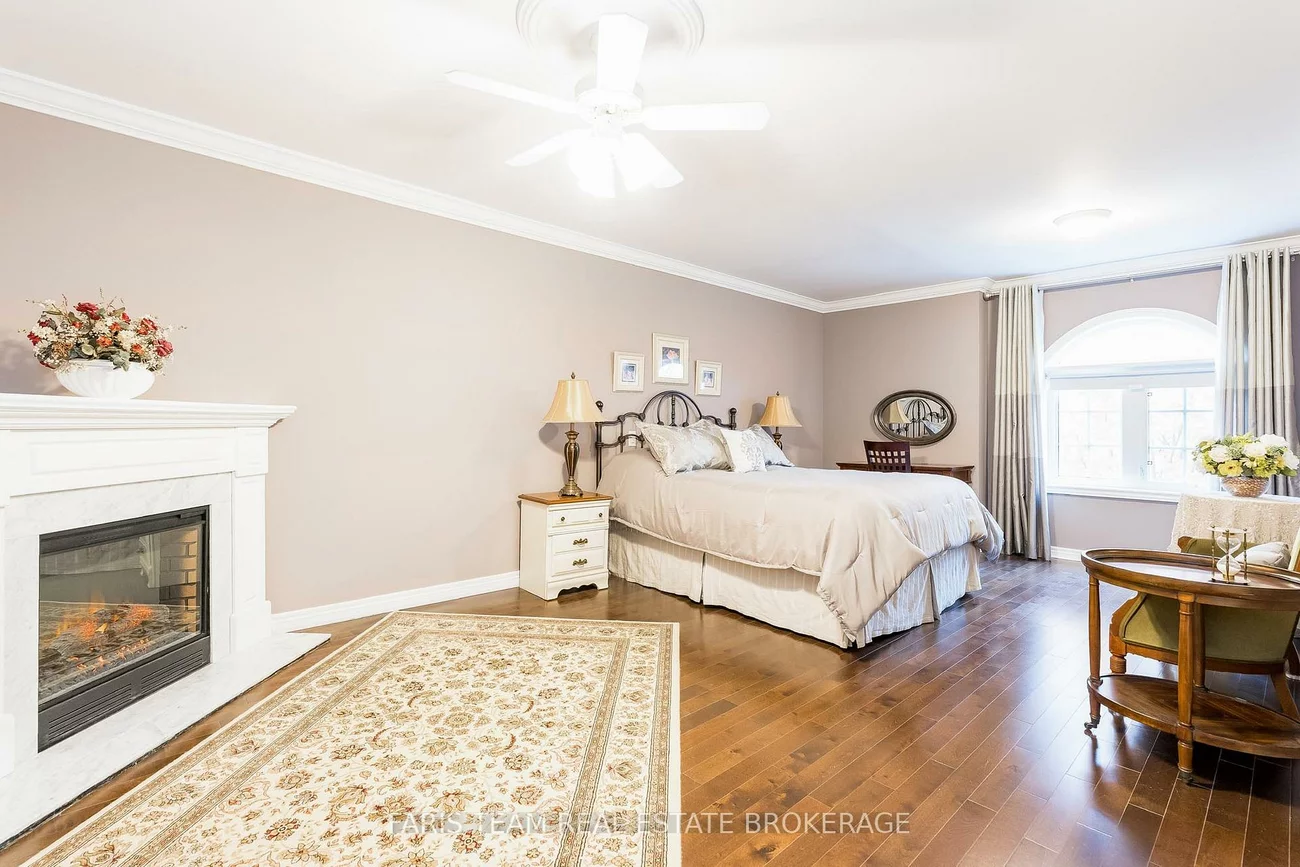 10, Wilton, Aurora Estates, Aurora