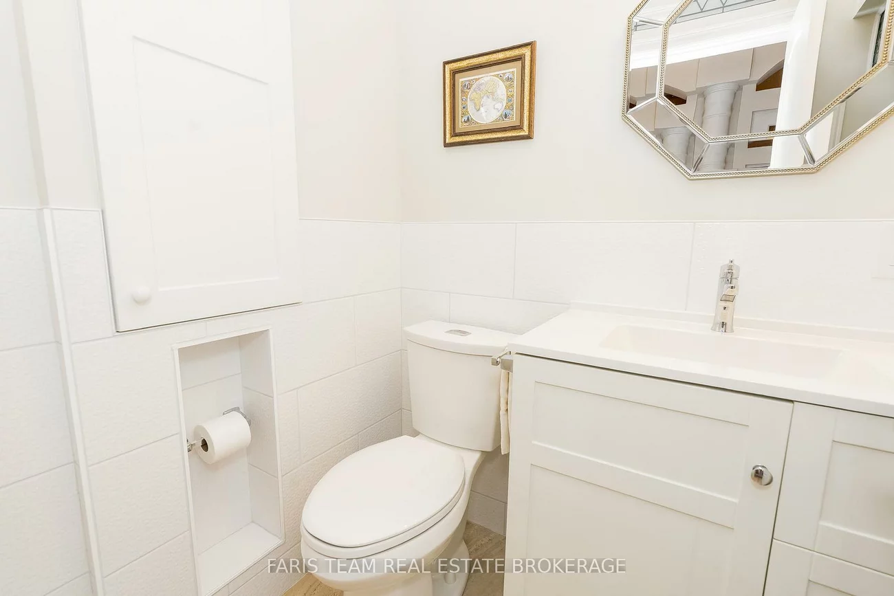 10, Wilton, Aurora Estates, Aurora