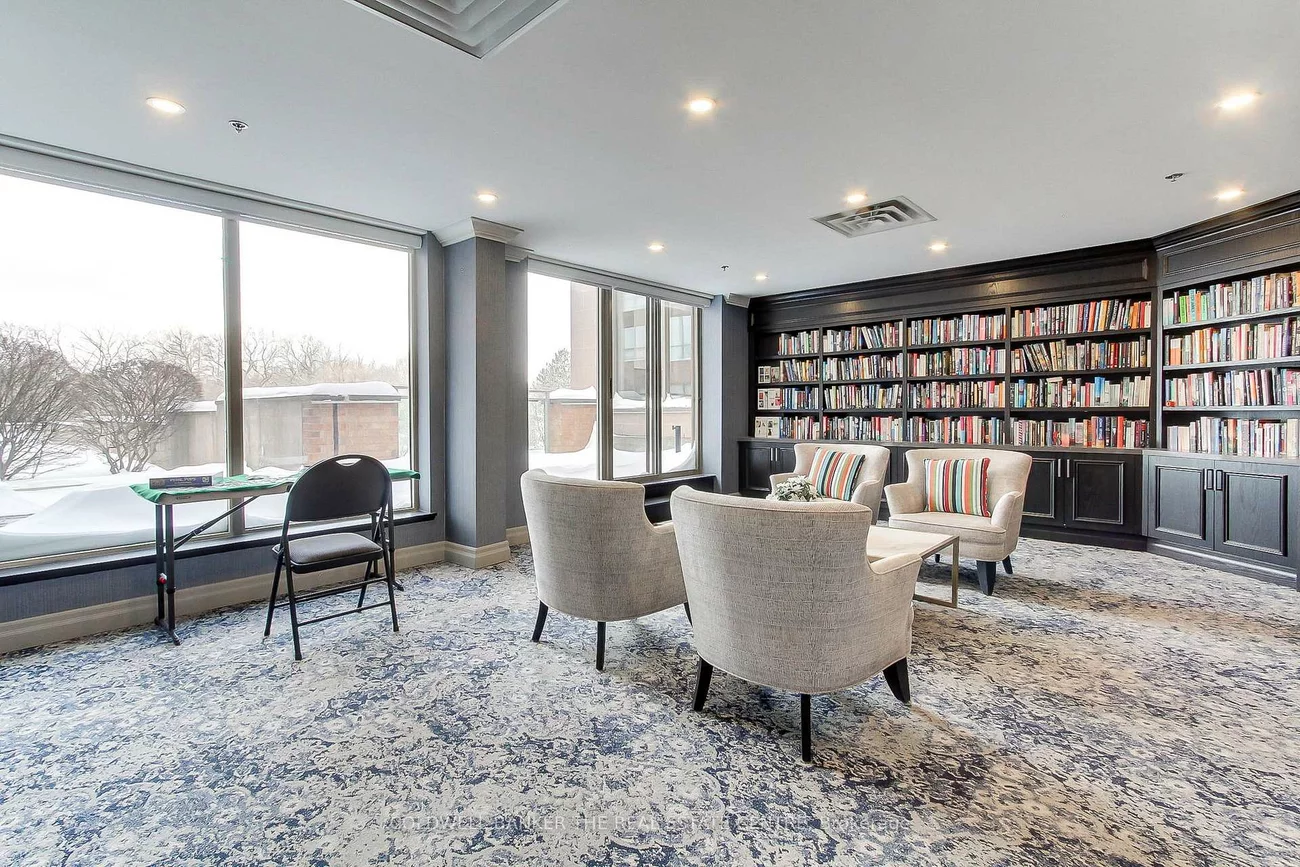 14924, Yonge, Aurora Highlands, Aurora