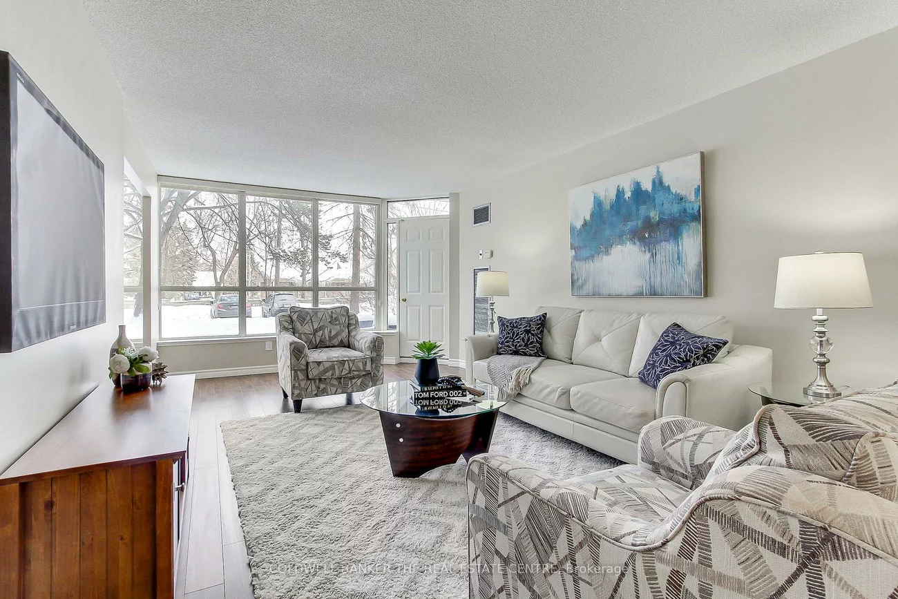 14924, Yonge, Aurora Highlands, Aurora